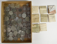 DDR: Kleine Schachtel mit 40 Gedenkmünzen (CuNi) plus Umlaufmünzen der DDR. Dabei z.B. auch Schill (J. 1559), Keppler (J. 1544), Jahr der Frau (J. 155...