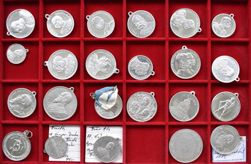Medaillen: Lot 23 Stück Aluminiummedaillen, meist 1. Weltkrieg, mit Portraits vo...