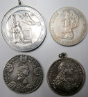 Medaillen alle Welt: Lot 4 Medaillen, Feldkirch/Österreich, Silberne Wallfahrtsmedaille 19. Jhd. / Großbritannien: Versilberte Medaille 1977, Queen El...