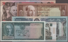 Afghanistan: Da Afghanistan Bank, huge lot with 27 banknotes 1948-2002, comprising for example 5 Afghanis 1948 (P.29, UNC), 10 Afghanis 1961 (P.37, UN...