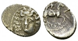 Larissa AR Obol, c. 375-344 BC 

Thessaly, Larissa . AR Obol (10-14 mm, 1.09 g), c. 375-344 BC.
Obv. Head of the nymph Larissa facing slightly left...