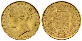 Victoria AV Sovereign 1871, die break 

Great Britain. Victoria (1837-1901). AV Sovereign 1871 (7.97 g), shield type. Die break across the 1 in the ...