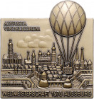 Augsburg - Stadt Einseitige Bronzeplakette 1976 (v. Poellath) auf die Ballon-Weltmeisterschaft Malpas 330. Kai. vgl. 190 (dort Ballon emailliert). 
5...