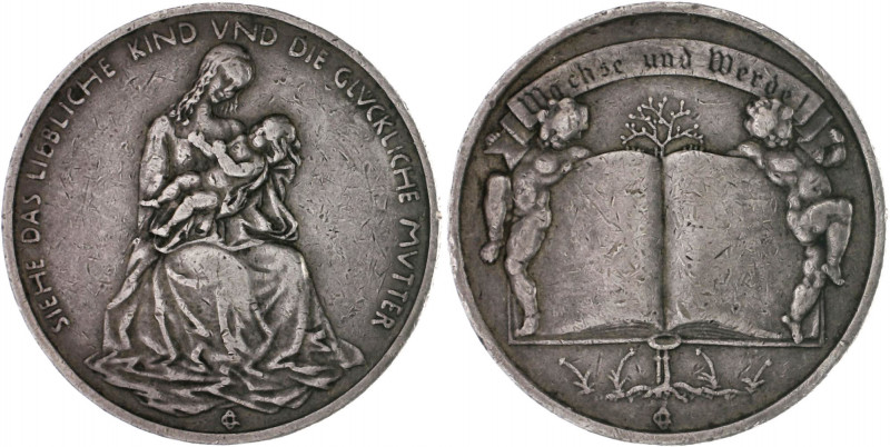 Religion Silbermedaille o.J. (v. Glöckler) Taufmedaille, Sitzende Mutter mit Kin...