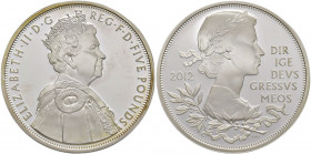 INGHILTERRA Elisabetta II - 5 Sterline 2012 The Queen's Diamond Jubilee - AG (g 28,28) In confezione originale con certificato.

PROOF