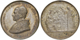 Pio XI (1922-1939) Medaglia Anno I - Opus: Mistruzzi - Rinaldi 116 AG (g 34,93)

FDC