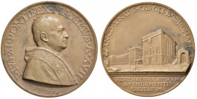 Pio XI (1922-1939) Medaglia Anno XVII - Opus: Mistruzzi - Rinaldi 132 AE (g 33,34)

qFDC