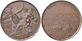 Venezia - Marcantonio Giustinian (1684-1688) - Medaglia 1686 - D/ Figura allegorica di Venezia alata e coronata seduta verso sinistra attorniata da ci...