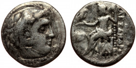 Macedonian Kindgdom, Alexander III (336-323 BC) or diadochoi, AR drachm (Silver, 17,2 mm, 3,87 g), 4th-3rd centuries BC. Obv: Head of Herakles in lion...