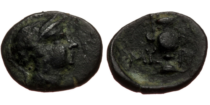 Aeolis, Myrina, AE (Bronze, 10,5 mm, 0,58 g), ca. 4th centure BC. Obv: Head of A...