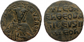 Leo VI the Wise (886-912), AE follis (Bronze, 28,2 mm, 3,54 g), Constantinople. Obv: + LEON bAS - [IL]EVS ROM, crowned facing bust, holding akakia.
R...