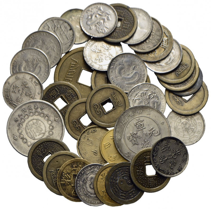 Estere - - - Lotto di 39 monete Cina e area orientale, da esaminare con attenzio...