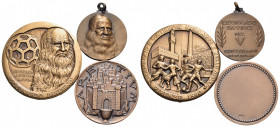 Medaglie - - - Leonardo da Vinci : due medaglie di cui una con appiccagnolo, assieme ad altra di Arezzo in AE Unoaerre - Lotto di tre medaglie - FDC