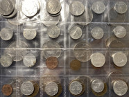 Raccoglitore con 79 monete italiane e mondiali di cui 29 in argento (inclusi 14 pezzi da 5 Reichsmark). Conservazioni varie da MB a FDC