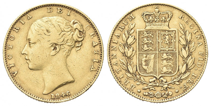 GRAN BRETAGNA
Regina Vittoria, 1837-1901.
Sterlina 1846.
Au gr. 7,93
Dr. Tes...