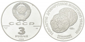 RUSSIA
U.S.S.R., 1917-1990.
3 Rubli 1988 anniversario della coniazione di monete.
Ag gr. 35
Dr. Stemma di stato con falce e martello; sotto, valor...