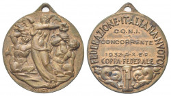 ROMa
Ventennio Fascista, dal 1923 al 1943.
Medaglia 1932 a. X Federazione Italiana Nuoto opus D. Manetti.
Æ gr. 11,69 mm. 30,5
Dr. La Vittoria ala...