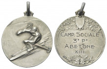 ROMA
Ventennio Fascista, dal 1923 al 1943.
Medaglia 1935 a. XIII Camp. Sociale Abetone.
Ag gr. 10,40 mm. 30,4
Dr. Atleta su sci.
Rv. CAMP SOCIALE...