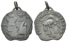 ROMA
Ventennio Fascista, dal 1923 al 1943.
Medaglia 1941 a. XIX 1° Raggruppamento Genio.
Æ gr. 10,67 mm. 29,4
Dr. Mappa geografica dell’Albania e ...