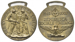 ROMA
Repubblica Sociale Italiana, 1943-1945.
Medaglia 1945 a. XXIII.
Æ dorato gr. 31,35 mm. 37
Dr. PER L’ONORE E PER LA LIBERTà. 
Rv. 1945 - XXII...