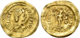 ANASTASIUS I (491-518). GOLD Tremissis. Constantinople.