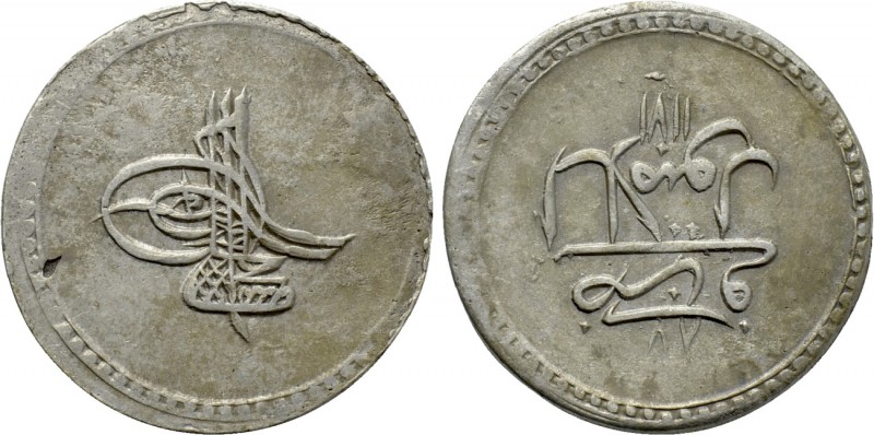 OTTOMAN EMPIRE. Mustafa III (AH 1171-1187 / 1757-1774 AD). Kuruş. Islambol (Ista...