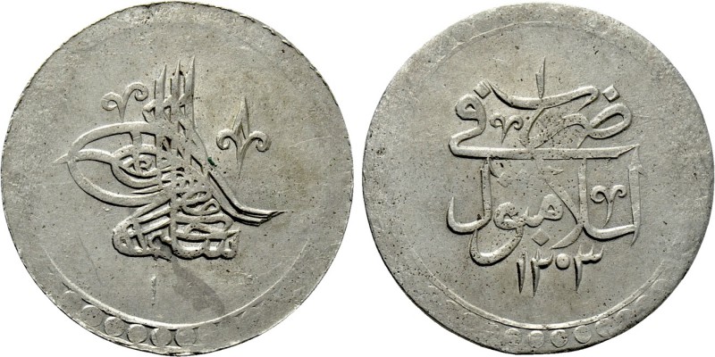 OTTOMAN EMPIRE. Selim III (AH 1203-1222 / 1789-1807 AD). Ikilik. Islambol (Istan...