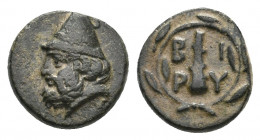 TROAS. Birytis. (Circa 350-300 BC). Ae.
Obv: Bearded head of Kabeiros left, wearing pilos.
Rev: B-I / P-Y.
Club within wreath.
Klein 302.
Condition: V...