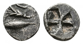 MYSIA. Kyzikos. (Circa 550-500 BC). AR Hemiobol.
Obv: Tunny right; below, lotus flower.
Rev: Quadripartite incuse punch.
Leu Web Auction 12 (2020), Cf...