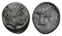 AEOLIS. Aigai. (Circa 4th-3rd centuries BC). Ae.
Obv: Laureate head of Apollo right. 
Rev: Head of goat right.
SNG Cop. 5.
Condition: Fine.
Weight: 0....