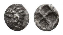IONIA. Kolophon. (Late 6th century BC). AR Tetartemorion.
Obv: Archaic head of Apollo left.
Rev: Quadripartite incuse square.
SNG Kayhan I 343-51.
Con...
