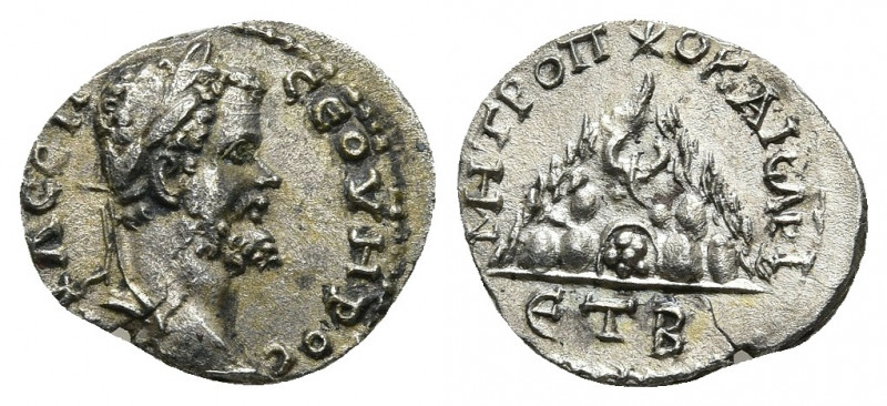 CAPPADOCIA, Caesarea. Septimius Severus, 193-211 AD. AR, Drachm. Dated RY 2.
Obv...