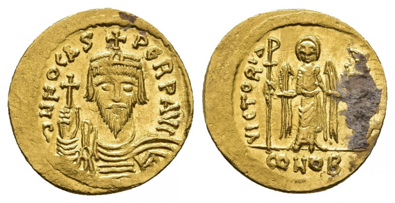 PHOCAS (602-610 AD). AV, Solidus. Constantinople.
Obv: δN FOCAS PЄRP AVG. 
Crown...