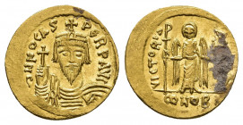 PHOCAS (602-610 AD). AV, Solidus. Constantinople.
Obv: δN FOCAS PЄRP AVG. 
Crowned and cuirassed facing bust, holding globus cruciger.
Rev: VICTORIA [...