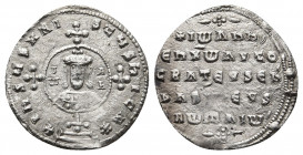 JOHN I TZIMISCES (969-976 AD). AR, Miliaresion. Constantinople.
Obv: + IҺSЧS XRISTЧS ҺICA ✷.
Cross crosslet set on globus above two steps; in central ...