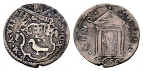 Innocenzo X 1644-1655
Mezzo Grosso, Roma, 1650, AG 0.71 g.
Ref : MIR 1808/4 (R2), Munt 59a, Berm 1842, CNI 124/25
TTB. Très Rare