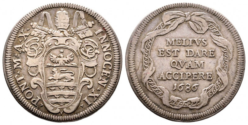 Innocenzo XI 1676-1689
Testone, 1686, Roma, AG 9.0 g.
Ref : MIR 2035/39 (R)
TTB....