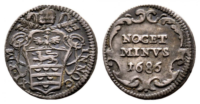 Innocenzo XI 1676-1689
Mezzo Grosso, Roma, 1686, AG 0.70 g.
Ref : MIR 2039/10, M...
