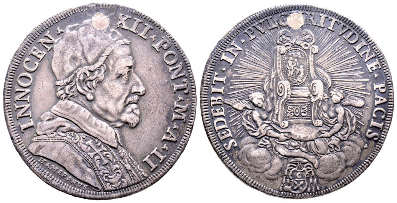 Innocenzo XII 1691-1700
Piastra, 1692, Roma, AG 31.77 g.
Ref : MIR 2124/1 (R3)
T...