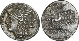 Denario. 104 a.C. APPULEIA. Lucius Appuleius Saturninus. Anv.: Cabeza de Roma a izquierda. Rev.: Saturno en cuadriga a derecha, encima ¶N ¶. En exergo...