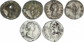 Lote 3 monedas Denario. Acuñadas el 156-175 d.C. FAUSTINA HIJA. AR. FECVNDITAS, LAETITIAE PVBLICAE y VENVS. (Dos con oxidaciones). A EXAMINAR. C-99; 1...