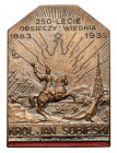 Przypinka, 250-lecie odsieczy Wiednia 1933 - Związek Stow. Polskich we Wiedniu Wymiary: 28,7 x 39,9 mm.&nbsp;