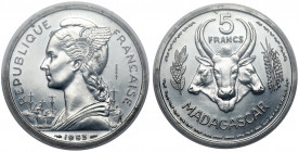 Madagascar, 5 francs 1953 - PIEFORT essai / pattern 
Grade: PCGS SP62 

WORLD COINS - AFRICA