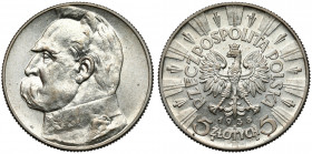 Piłsudski 5 złotych 1938 Ryski na awersie.&nbsp; Rzadki rocznik. 
Reference: Chałupski 2.26.4.a (R), Parchimowicz 118d
Grade: XF 

POLAND POLEN