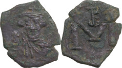 Constans II (641-668). Æ 40 Nummi (25mm, 3.20g). Syracuse. Good Fine