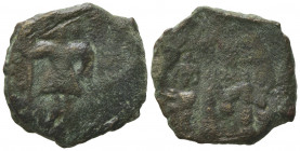 Constantine IV (668-685). Æ 40 Nummi (20mm, 5.73g). Syracuse. Fine