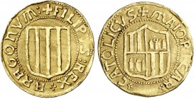 s/d. Felipe II. Mallorca. 1 escudo. (Cal. 106, mismo ejemplar) (Cru.C.G. 4248, mismo ejemplar). 3,57 g. Precioso color. Cospel de superficies irregula...