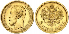 1902. Rusia. Nicolás II. AP. 5 rublos. (Fr. 180) (Kr. 62). 4,30 g. AU. Bella. Escasa así. S/C-.