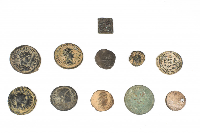 5 Roman coins, 1 weigh, 3 Islamic coins, 2 world coins. Set of 11: 12.2-22.5mm /...