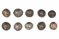 Collection of 10 Roman Denarii, Set of 10: 16.8-20.8mm / 28.45g.